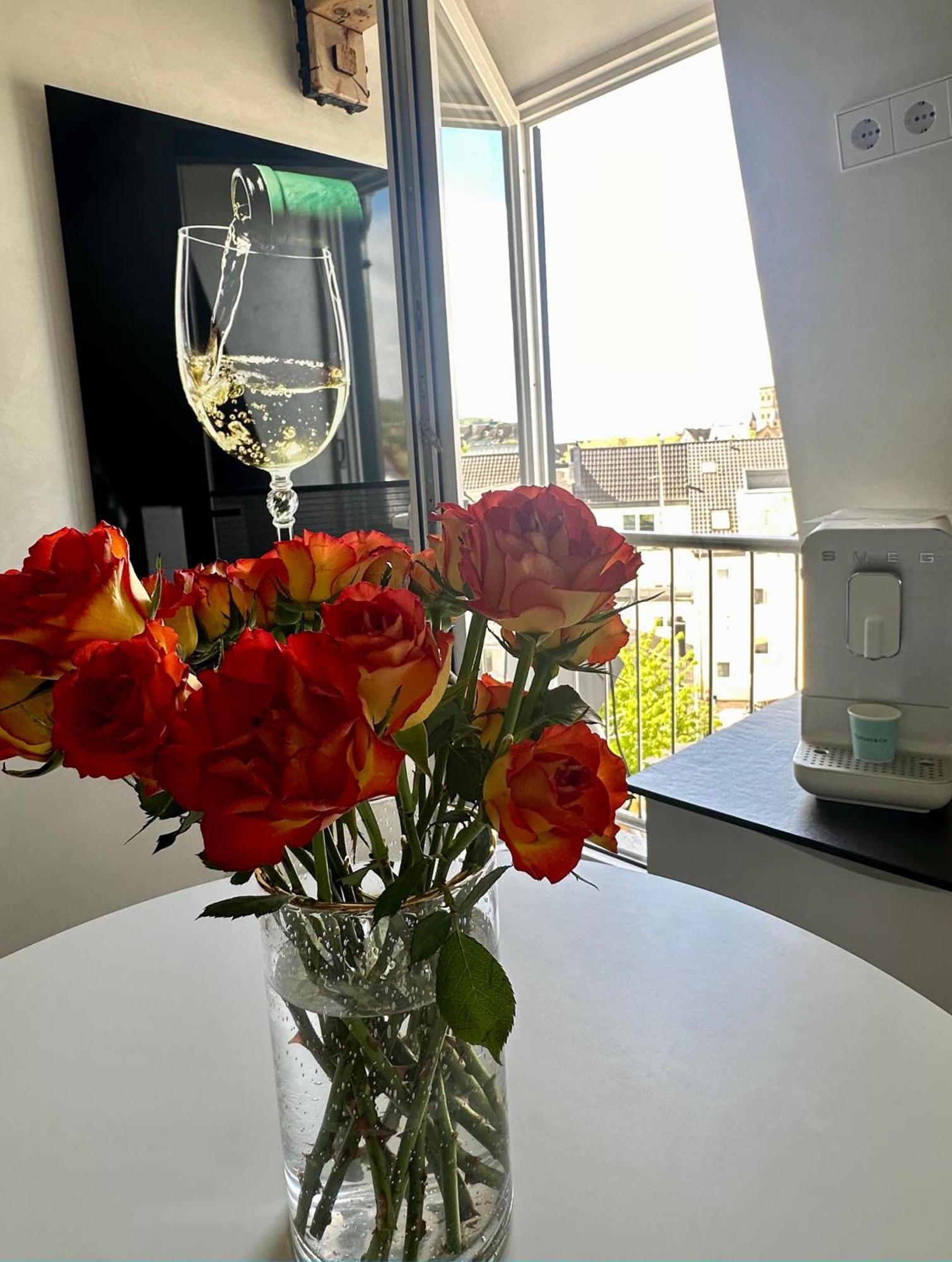 Modern Elegance In Historical City Center 特里尔 外观 照片