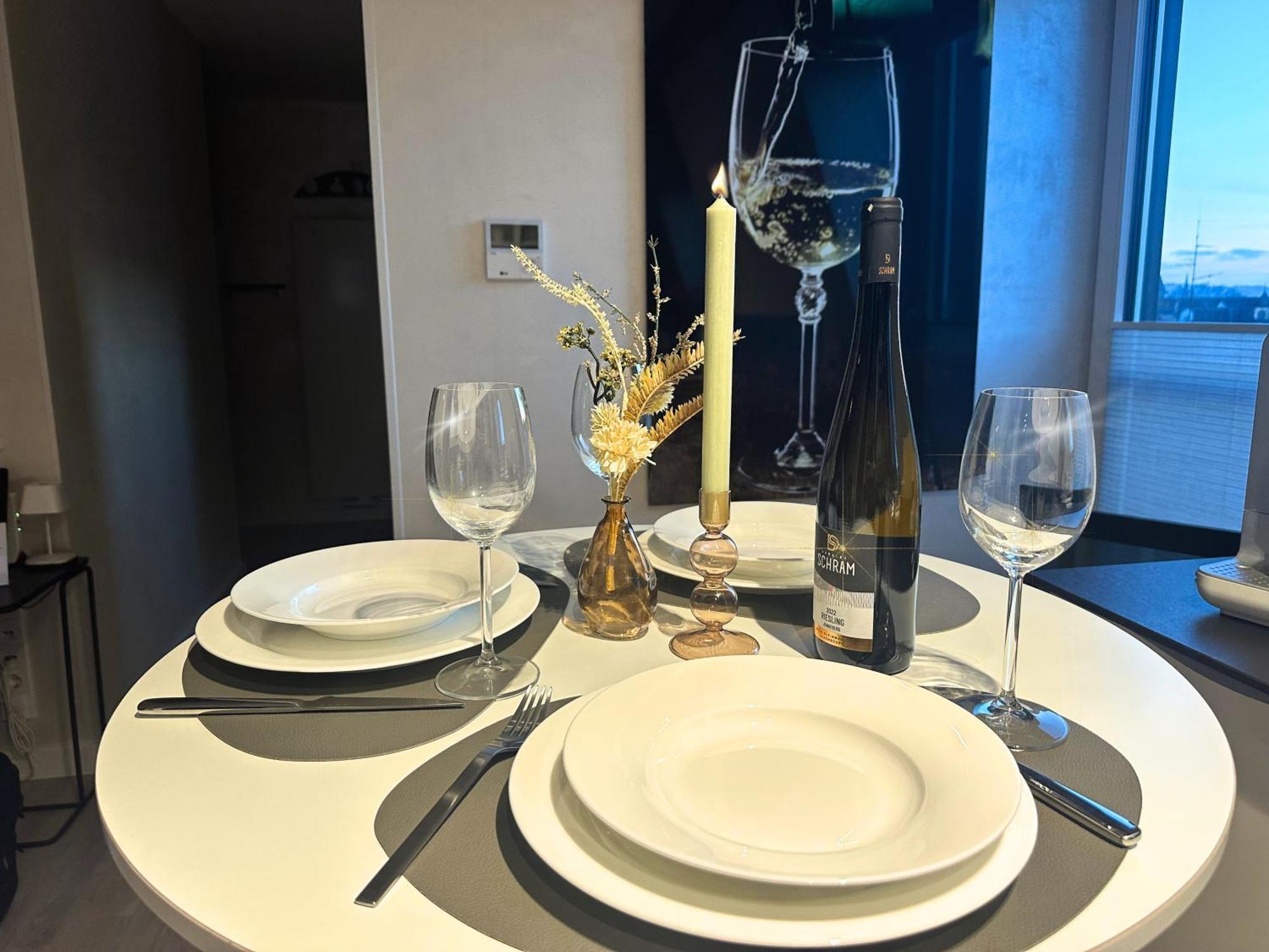 Modern Elegance In Historical City Center 特里尔 外观 照片